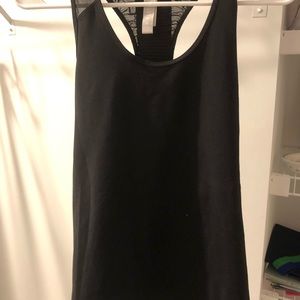 Black athleta tank top